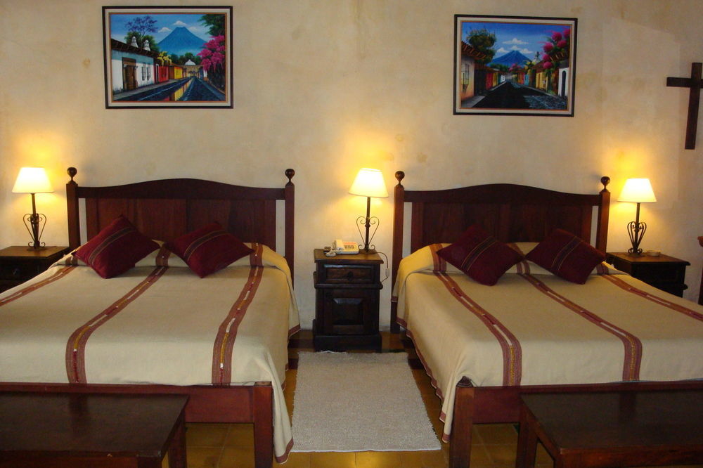 Hotel Convento Santa Catalina By Ahs Antigua ภายนอก รูปภาพ