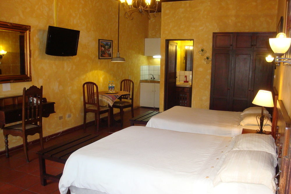 Hotel Convento Santa Catalina By Ahs Antigua ภายนอก รูปภาพ